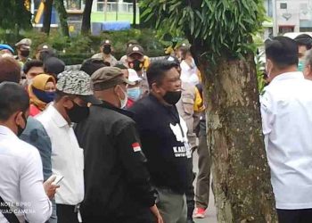 Demo Pertamina, LSM KAKI Tuntut  Transparansi dalam Penyaluran BBM di Kalsel