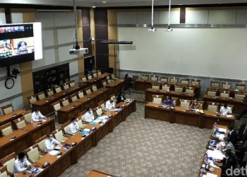 Komisi III-Mahfud Md Rapat Tertutup Bahas Calon Kapolri Komjen Sigit