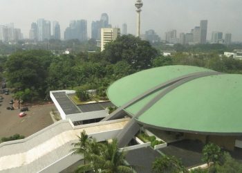 Ragam Saran Senayan saat Pam Swakarsa Diaktifkan