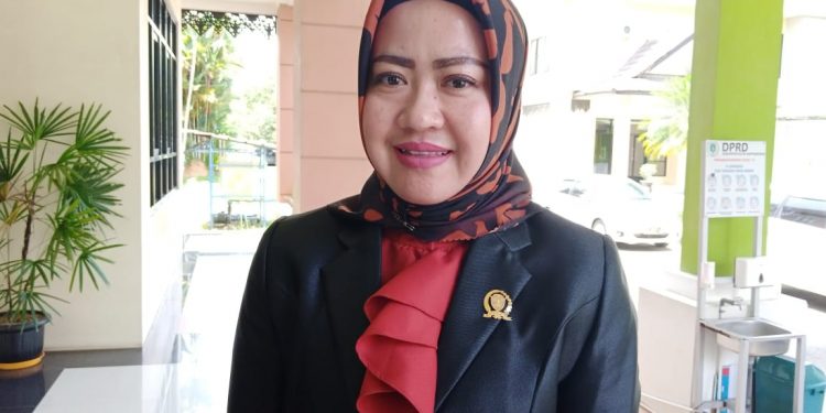 Banyak Keluhan Masyarakat Tentang Jalan Rusak, Rima Hartati Siap Perjuangkan Aspirasi