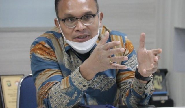 Pemerintah tunggak gaji tenaga honorer, laporkan ke Ombudsman
