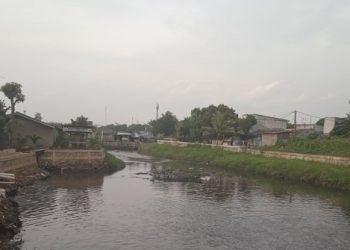 Sungai Cirarab Berwarna Hitam dan Bau, Pemkab Tangerang Sebut Hulunya di Bogor
