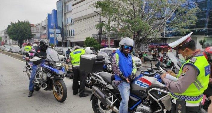 Pelanggar Lalu Lintas Mulai Dihitung Pakai Poin, Sanksi Maksimal Pencabutan SIM