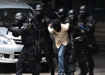 Densus 88 Antiteror Tangkap 3 Terduga Teroris Jaringan JAD Jawa Barat