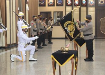 Jelang HUT Bhayangkara, Polri Gelar Upacara Pencucian Pataka