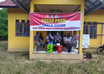 Polsek Parenggean Bersama Gugus Tugas Laksanakan Cek Pos PPKM Mikro