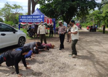 Ratusan Orang Langgar Prokes di Pantai Mutun