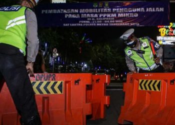 Idul Adha, Banyak Motor dan Mobil Pribadi Diputarbalik di Penyekatan Karawang