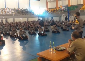 Jadi Garda Terdepan Bantu Tenaga Medis, Ratusan Anggota TNI-Polri Mengikuti Pelatihan Tracer Covid-19