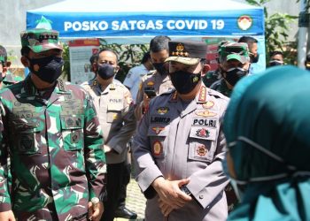 Kapolri dan Panglima TNI Pantau Hari Pertama PPKM Darurat Empat Titik di Jakarta