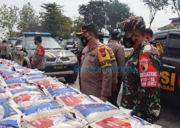 Tni-Polri Distribusikan 2.500 Ton Beras Dan 70 Ribu Sembako