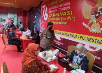 Polisi di Medan gelar  vaksinasi sambut HUT RI