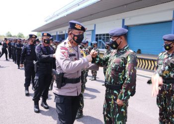 Bantu Pengamanan Saat PON ke XX Berlangsung, Polda Sumsel Kirimkan 100 Personel Brimobda BKO Polda Papua