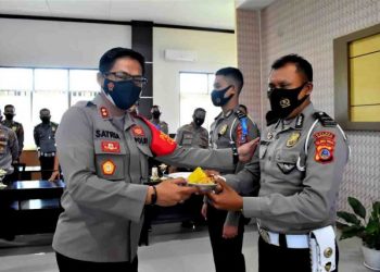Polres Banggai Gelar Syukuran HUT Lalu Lintas Bhayangkara ke-66 Tahun 2021