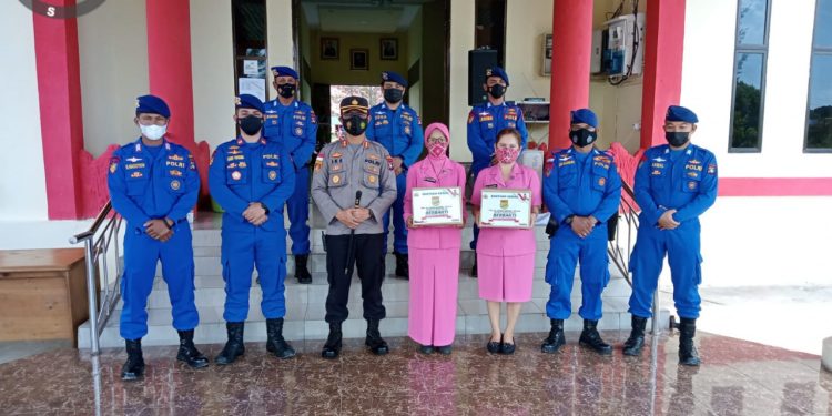 Ratusan Paket Sembako Bantuan Sosial Dari Alumni Akpol 97 Sampai Di Ujung Perbatasan Utara Indonesia