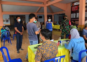 Bentuk Kekebalan Masyarakat Terhadap Covid-19, Polsek Gedangan Amankan Vaksinasi Di Desa Girimulyo