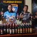 Larangan Jual Miras Selama PON XX Papua, Polisi Berhasil Amankan Puluhan Miras di Pasar Lama