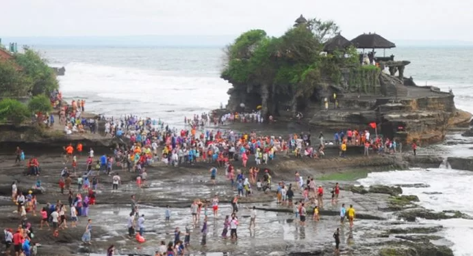 Anggota TNI-Polri Jangan Sampai Kecolongan dengan Kedatangan Turis