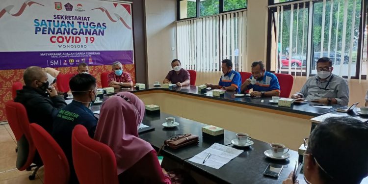 Pemerintah Kabupaten Wonosobo Bersama TNI/ Polri Distribusikan 10 Ribu Dosis Vaksin Corona ke 13 Desa