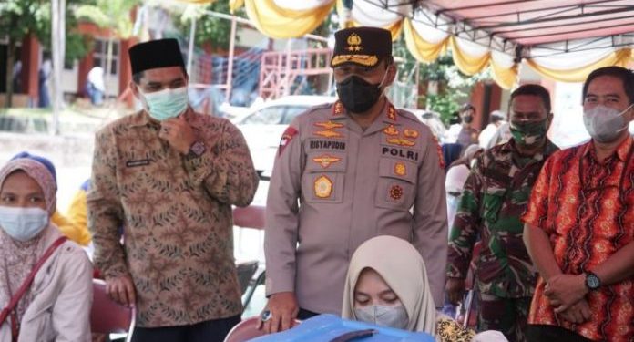 Polda Malut percepat vaksinasi untuk pelajar, atasi pandemi COVID -19