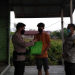 Polsek Sebangau Memberikan Bantuan Sosial Sebagai Bentuk Peduli Warga yang Terdampak Banjir