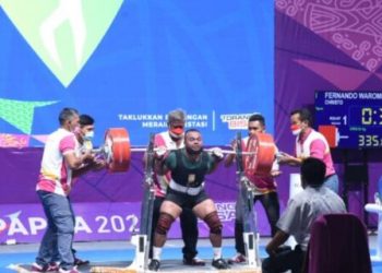 PON XX: Personil TNI-Polri Amankan Pertandingan Cabor Angkat Berat