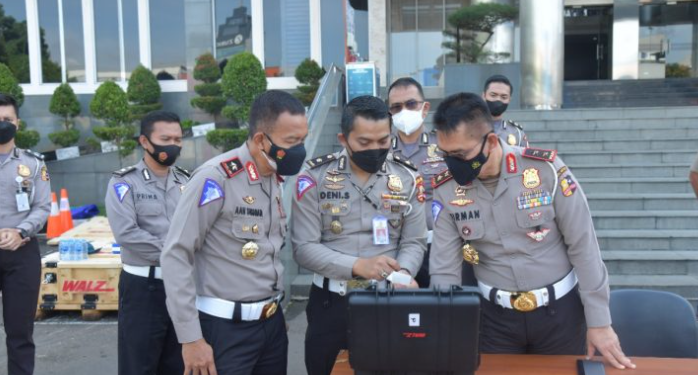 Korlantas Sediakan Timbangan Portabel Pengukur Muatan Kendaraan