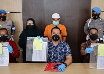Polres Blitar Ungkap Kasus Penggelapan Pajak Oleh Seorang Perangkat Desa