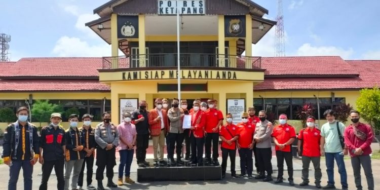 Ormas Adat Dayak Laporkan Edy Mulyadi ke Polres Ketapang