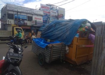 Kabid DLH Tanggapi Soal Warga Dilarang Buang Sampah Di Kontainer.