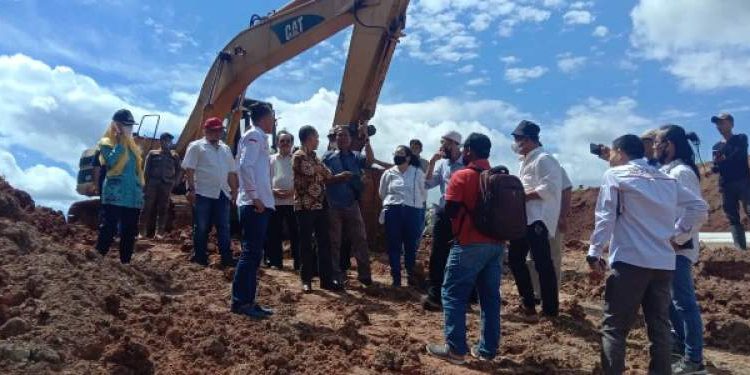 Tindak lanjuti Keluhan Warga Cileles, DPRD Sidak ke Proyek PT IGL