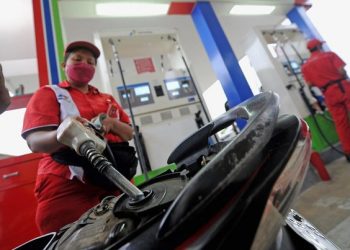 BERITA TERBARU! ADA SINYAL SUBSIDI BBM & LISTRIK BAKAL DICABUT