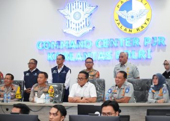 Kakorlantas Polri Bersama Wamen BUMN Apresiasi Kelancaran Arus Libur Nataru